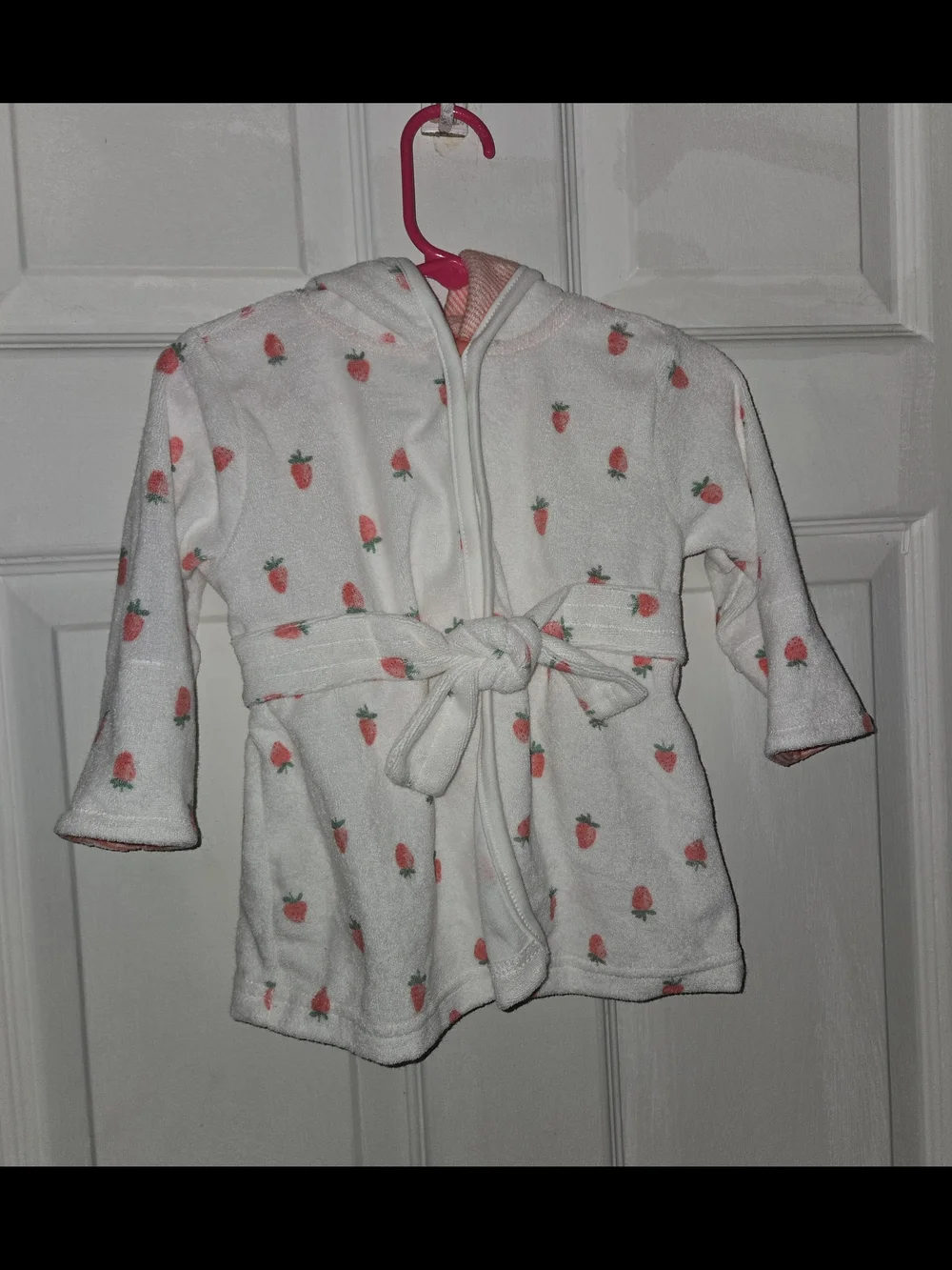 Carter's White Hooded Kids Robe with Pink Strawberry Print SZ 0 - 9M